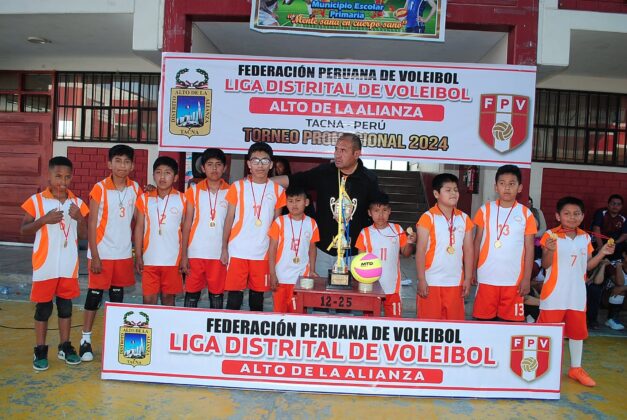 Bichitos repitió título en categoría sub-12 varones.