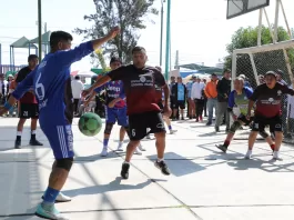 éxito. Finalizó el torneo de fulbito en homenaje a Gustavo Salcedo Llerena, en damas, libre y máster.