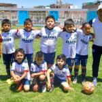 Representación de Cracks avanza en Creciendo con el Fútbol.